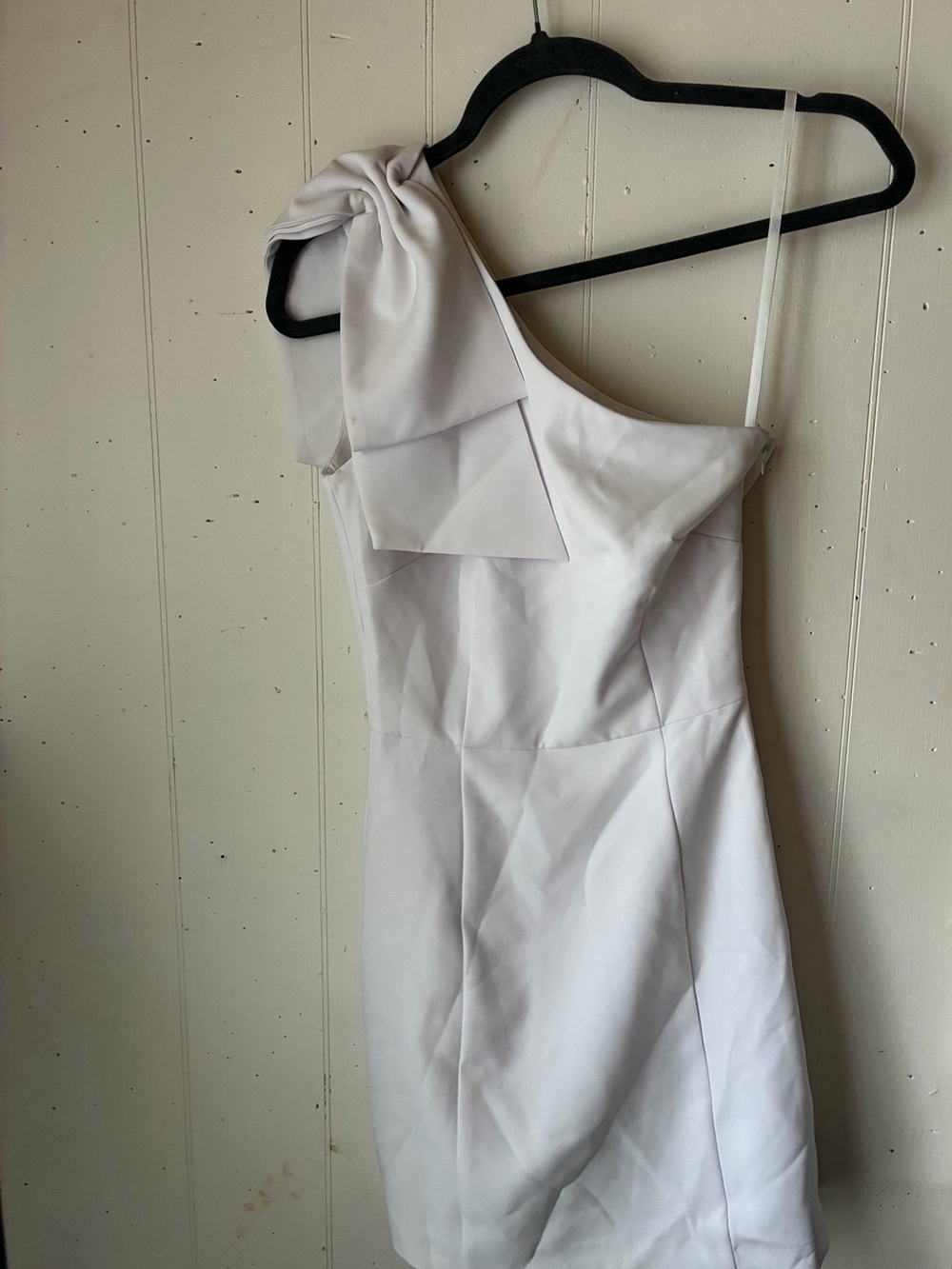NWT Gianni Binni One-Shoulder White Bow Detail Mini Dress